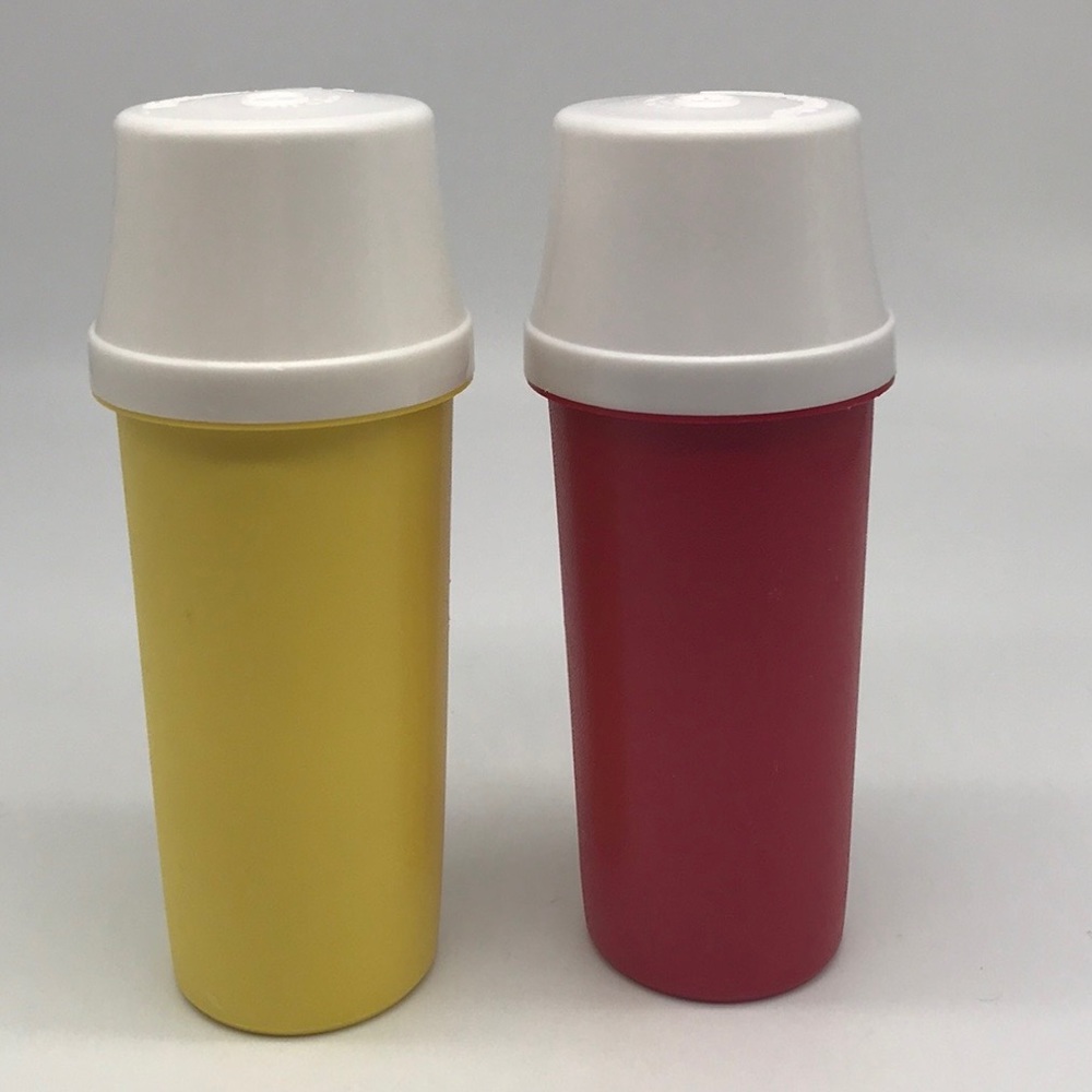 Tupperware Ketchup Mustard Dispensers Vintage USA made Yellow Red